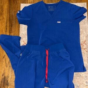 Figs Winning Blue Scrub Set